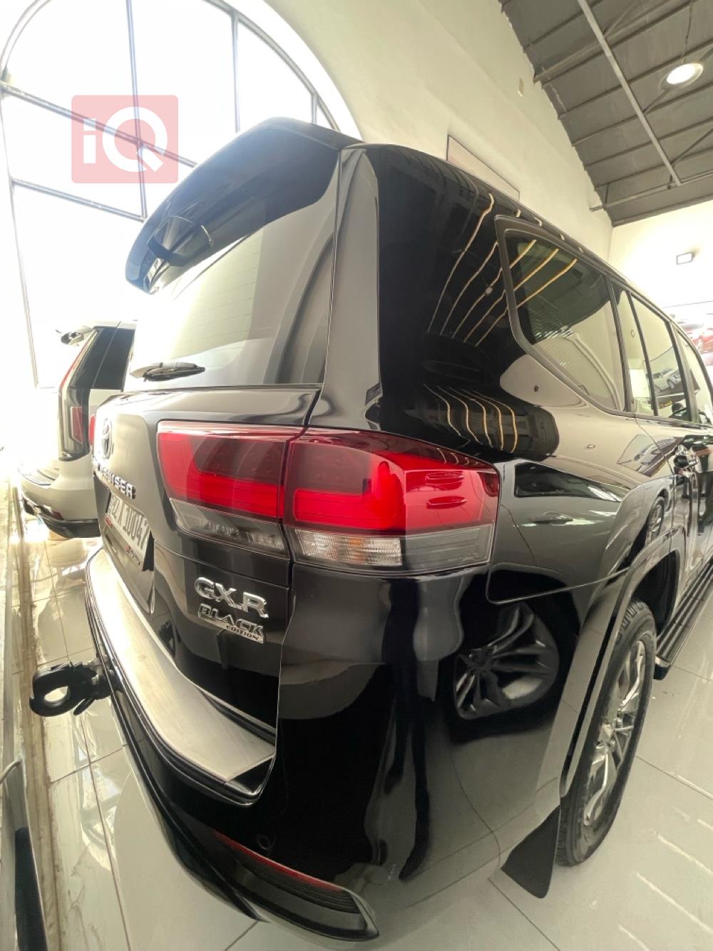 تويوتا لاندكروزر